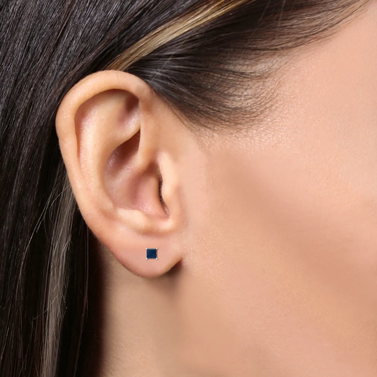 14K White Gold 4Mm Square Sapphire Gemstone Earrings