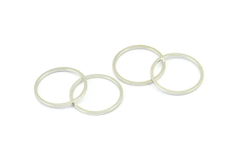 18mm Circle Connectors - 25 Silver Tone Circle Connectors (18x1x1mm) BS 1096 H0573