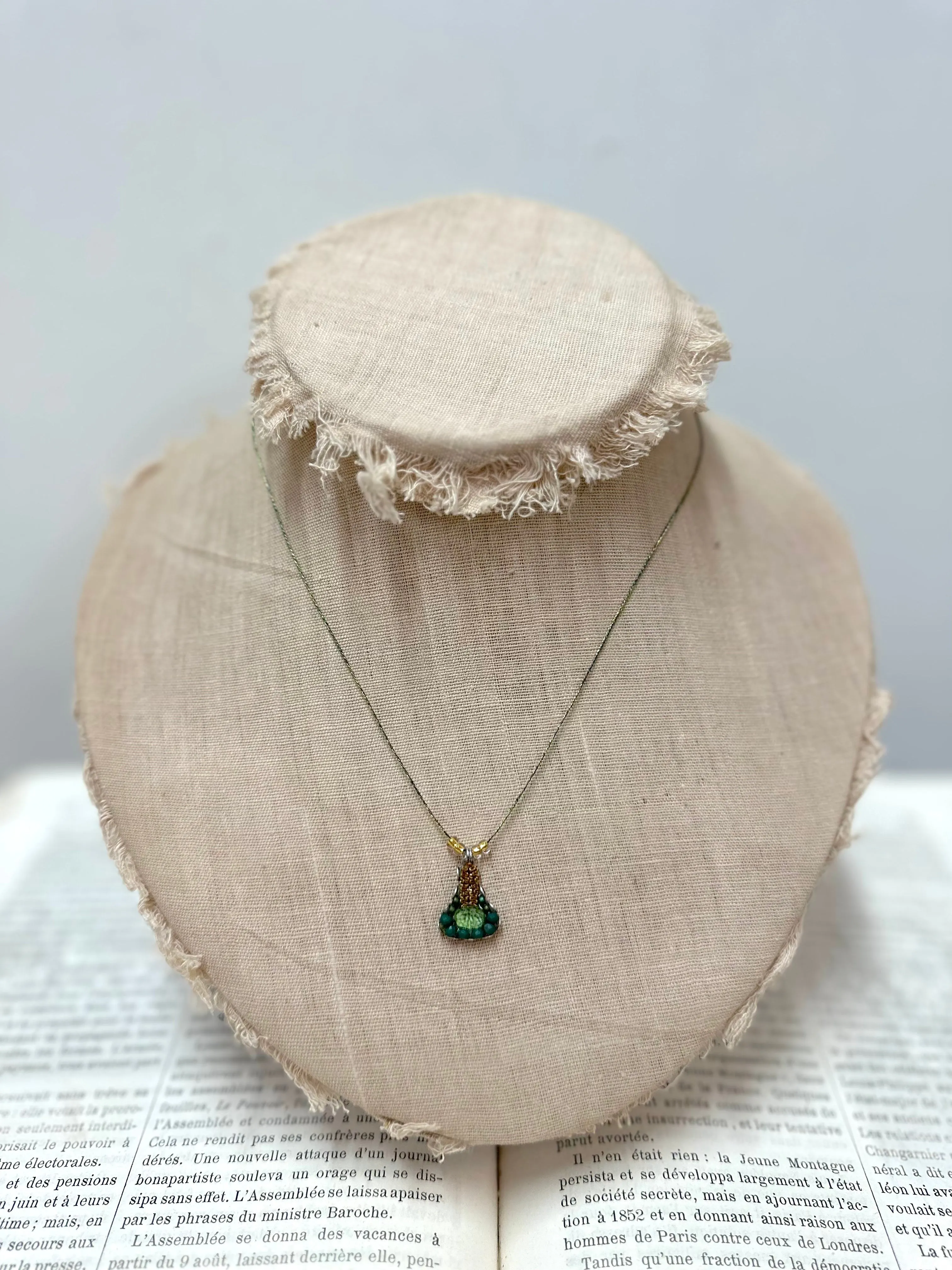 Ayala Bar Delicate Green Viridian Mood Necklace
