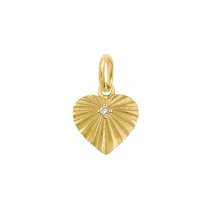 Classic Heart Lumiere Pendant in Yellow Gold