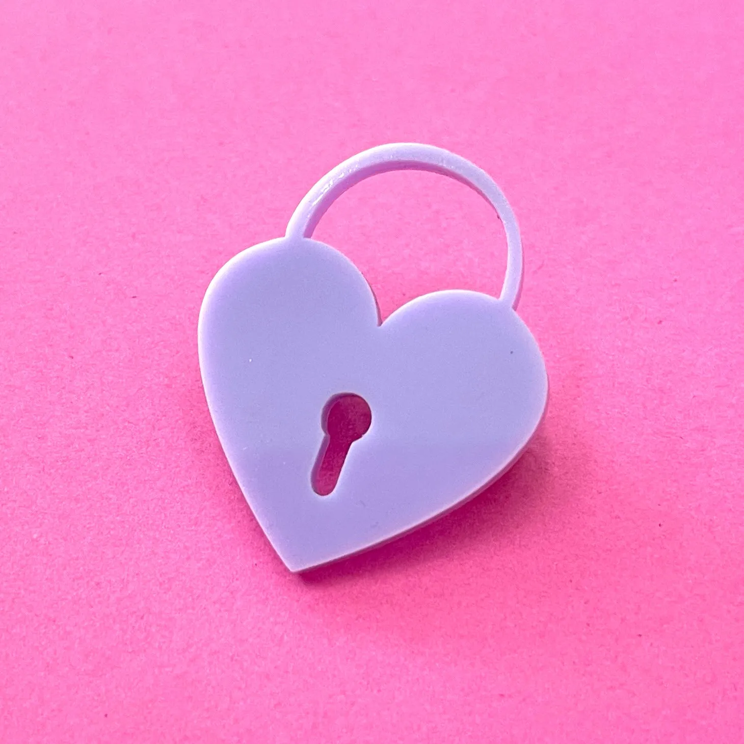 Sample Sale - Lavender Heart Lock Lapel Pin