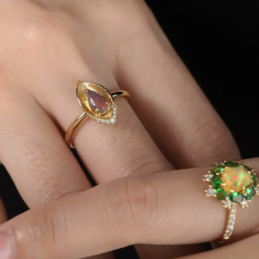 The Everleaf -  Black Opal Diamond Engagement Ring 18K Yellow Gold