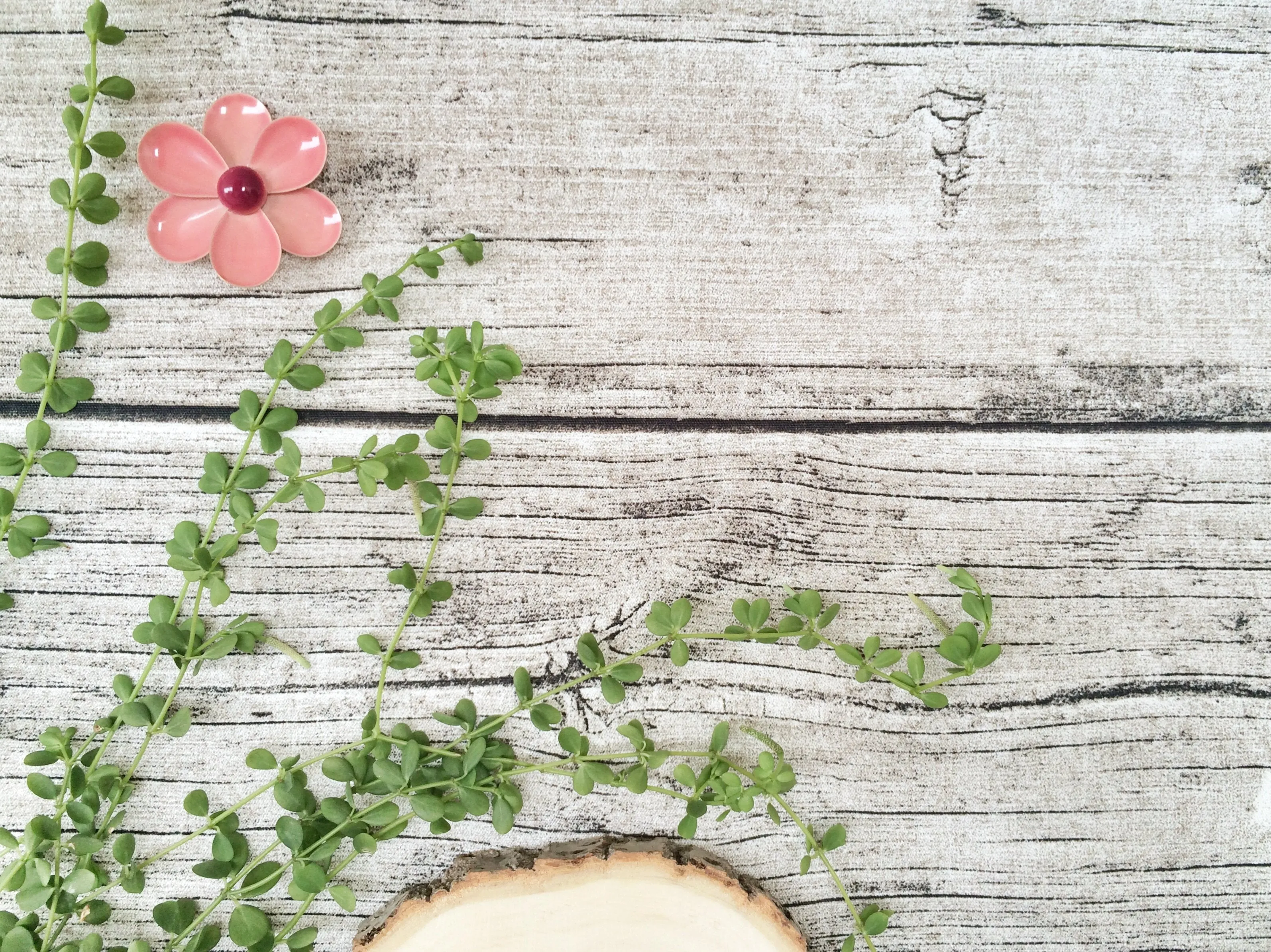 Vintage floral Flower Power Mod enamel brooch | Happy Pink Poppy